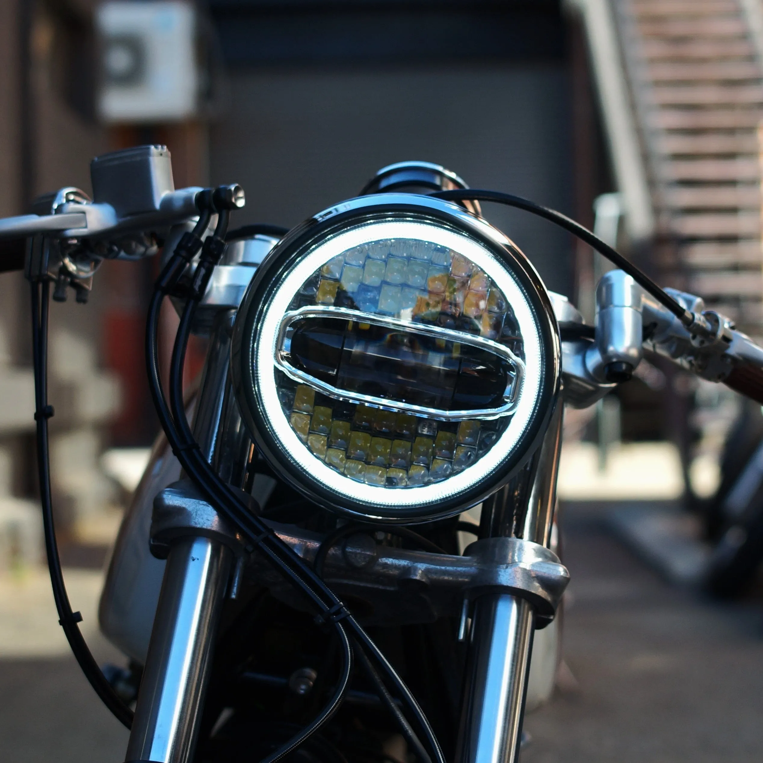 Dynamic 7 LED headlight insert