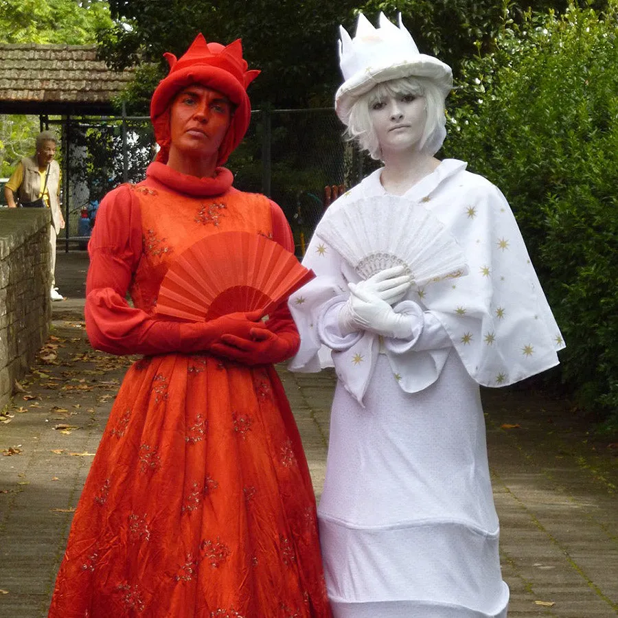 Free Lunch - Stilt Walkers - Hamilton